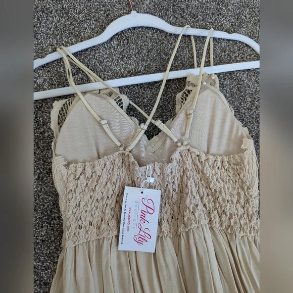 Pink Lily Boho Maxi-NWT - Picture 2 of 4